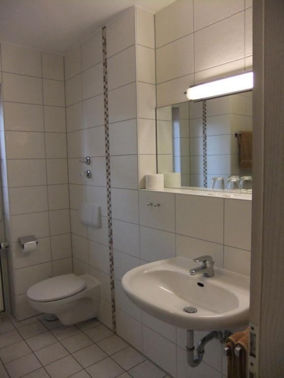 Hotel Garni Classico Aschaffenburg Værelse billede